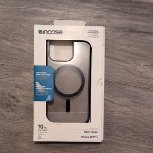 Incase Clear iPhone 16 Pro MagSafe Case